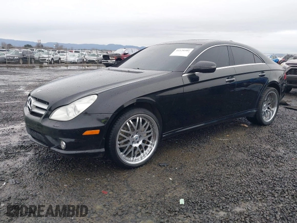 2009 Mercedes-Benz CLS-Class 5.5L with VIN WDDDJ72X59A142519, listed as a IAAI auction lot 41120381 with 74,270 mi miles. Bid and sale history available at carsss.com. Image 17.