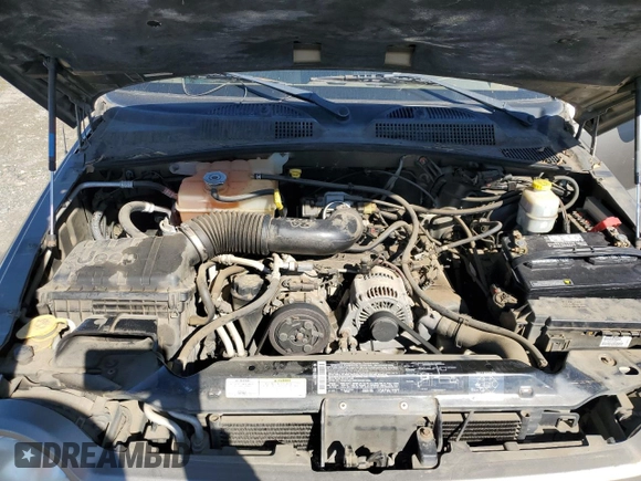 2005 Jeep Liberty Sport with VIN 1J4GK48K55W585730, listed as a Copart auction lot 48254745 with 173,010 mi miles and Clean Title. Bid and sale history available at carsss.com. Image 11.