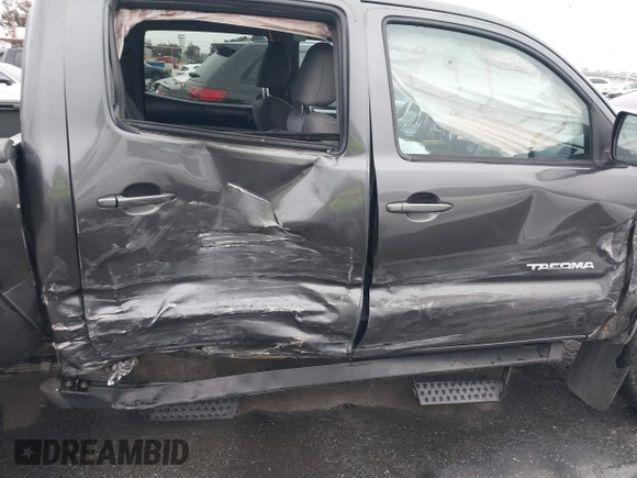 2014 Toyota Tacoma PreRunner with VIN 3TMJU4GN5EM167783, listed as a IAAI auction lot 42031603 with 179,574 mi miles and . Bid and sale history available at DreamBid. Image 13.