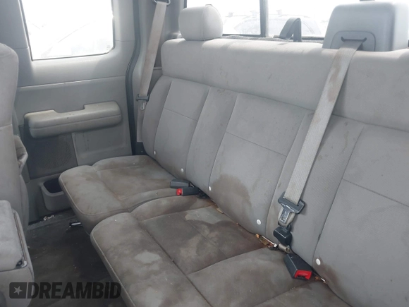2004 Ford F-150 STX with VIN 1FTRX02W44KB73700, listed as a IAAI auction lot 42288729 with 234,728 mi miles and . Bid and sale history available at DreamBid. Image 8.