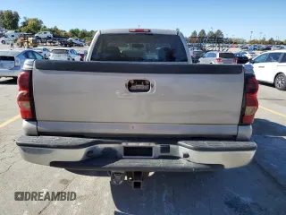 2004 Chevrolet Silverado 1500 LS with VIN 1GCEC14T54Z253372, listed as a Copart auction lot 75456634 with 271,025 mi miles and Salvage Title. Bid and sale history available at carsss.com. Image 6.