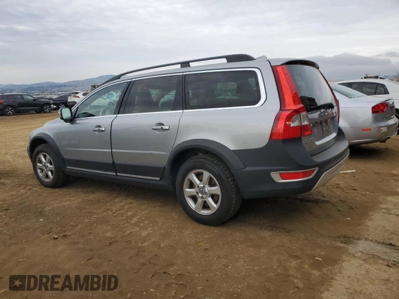 2012 Volvo XC70 3.2L with VIN YV4952BZ5C1132215, listed as a Copart auction lot 86011254 with 222,205 mi miles and Clean Title. Bid and sale history available at DreamBid. Image 2.