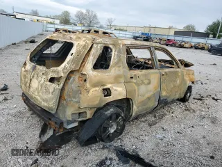 2015 GMC Terrain SLE z VIN 2GKFLVEK8F6336850, wystawiony jako Copart lot #50571735 z przebiegiem Nie podano mil oraz Nie do naprawy • Non repairable. Historia ofert i sprzedaży dostępna na DreamBid. Obrazek 3.