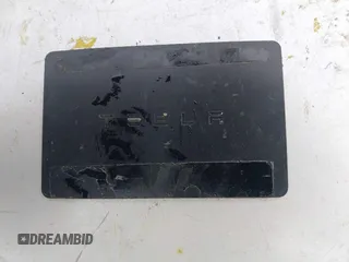 2018 Tesla Model 3 Long Range Battery z VIN 5YJ3E1EA7JF035546, wystawiony jako IAAI lot #42064239 z przebiegiem 113 210 mil mil oraz . Historia ofert i sprzedaży dostępna na DreamBid. Obrazek 11.