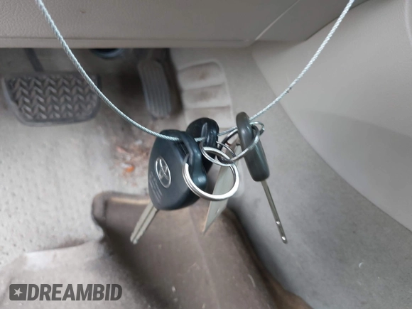 2007 Toyota Camry CE with VIN 4T1BE46K77U639534, listed as a IAAI auction lot 42094440 with 172,318 mi miles and . Bid and sale history available at DreamBid. Image 11.