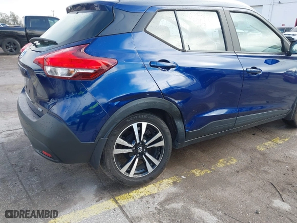 2018 Nissan Kicks SV with VIN 3N1CP5CUXJL506799, listed as a IAAI auction lot 41646564 with 75,580 mi miles. Bid and sale history available at carsss.com. Image 6.