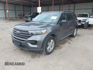 2022 Ford Explorer XLT z VIN 1FMSK7DH2NGC35828, wystawiony jako IAAI lot #41934116 z przebiegiem 46 332 mil mil oraz . Historia ofert i sprzedaży dostępna na DreamBid. Obrazek 17.
