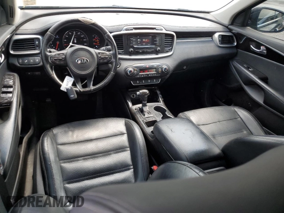 2016 Kia Sorento EX with VIN 5XYPH4A19GG005627, listed as a Copart auction lot 63580745 with 174,611 mi miles and Salvage title. Bid and sale history available at DreamBid. Image 8.