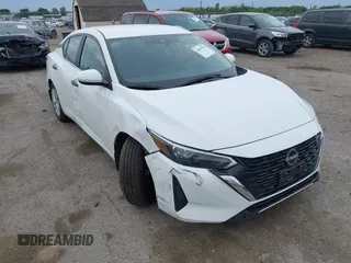 2025 Nissan Sentra S с VIN 3N1AB8BV9SY290482, выставлен на аукционе IAAI как лот 42291754 с пробегом 1 470 миль миль и . История ставок и продаж доступна на DreamBid. Изображение 1.