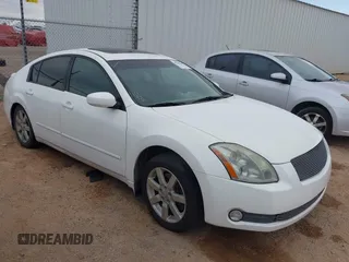 2004 Nissan Maxima SE with VIN 1N4BA41E24C900402, listed as a IAAI auction lot 42389110 with 91,442 mi miles and . Bid and sale history available at DreamBid. Image 1.