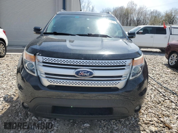 2011 Ford Explorer XLT z VIN 1FMHK8D82BGA15102, wystawiony jako Copart lot #53788215 z przebiegiem 137 326 mil mil oraz Czysty tytuł • Clean title. Historia ofert i sprzedaży dostępna na DreamBid. Obrazek 5.