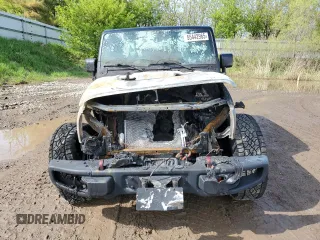 2015 Jeep Wrangler Unlimited Rubicon Hard Rock z VIN 1C4HJWFG5FL706170, wystawiony jako Copart lot #55442965 z przebiegiem Nie podano mil oraz Czysty tytuł • Clean title. Historia ofert i sprzedaży dostępna na DreamBid. Obrazek 5.