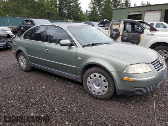 2003 Volkswagen Passat GL с VIN WVWMD63B03E307066, выставлен на аукционе Copart как лот 86142894 с пробегом 84 899 миль миль и Списание • Salvage title. История ставок и продаж доступна на DreamBid. Изображение 4.