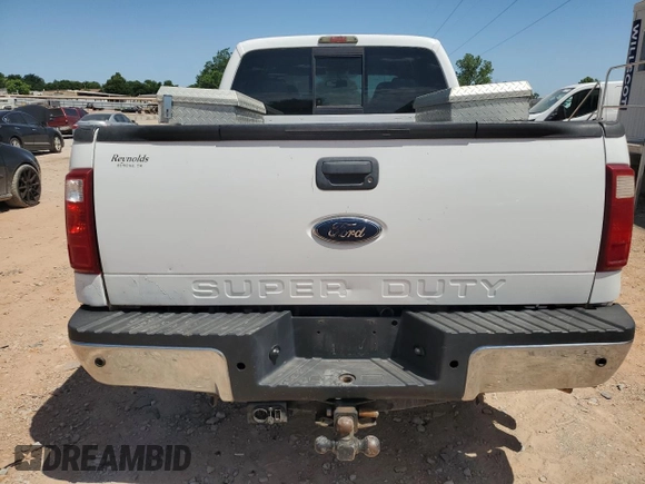 2008 Ford F-250 XL with VIN 1FTSW20R88ED18528, listed as a Copart auction lot 57080025 with 208,282 mi miles and Salvage title. Bid and sale history available at DreamBid. Image 6.