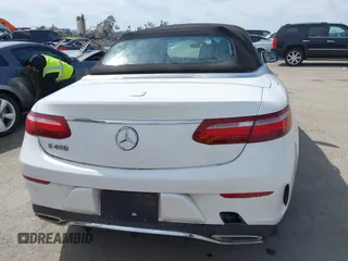 2019 Mercedes-Benz E-Class E 450 with VIN WDD1K6HB6KF082992, listed as a IAAI auction lot 32447280 with 0 mi miles. Bid and sale history available at carsss.com. Image 16.