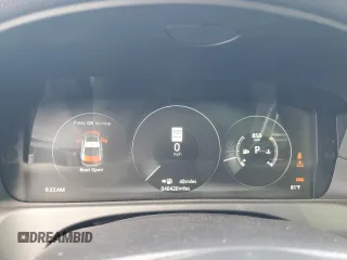 2018 Jaguar XF z VIN SAJBF4EV7JCY55962, wystawiony jako Copart lot #55228375 z przebiegiem 40 420 mil mil oraz Szkody całkowita. Historia ofert i sprzedaży dostępna na DreamBid. Obrazek 9.