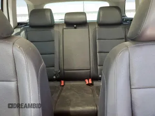 2014 Volkswagen Jetta TDI w/Sunroof & Nav с VIN 3VWPL7AJ4EM621135, выставлен на аукционе Copart как лот 61494425 с пробегом 52 781 миль миль и Списание • Salvage title. История ставок и продаж доступна на DreamBid. Изображение 10.