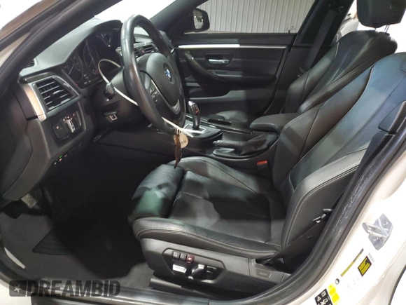 2020 BMW 4 Series 430i xDrive z VIN WBA4J3C03LBL11620, wystawiony jako Copart lot #59552995 z przebiegiem 176 504 mil mil oraz Szkoda całkowita • Salvage title. Historia ofert i sprzedaży dostępna na DreamBid. Obrazek 7.