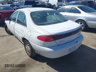 2000 Ford Escort Fleet with VIN 3FAFP13P6YR167792, listed as a IAAI auction lot 41708734 with 183,678 mi miles. Bid and sale history available at carsss.com. Image 3.