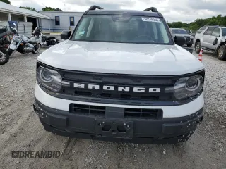 2024 Ford Bronco Sport Outer Banks z VIN 3FMCR9C64RRF18760, wystawiony jako Copart lot #58146365 z przebiegiem 12 446 mil mil oraz Szkoda całkowita • Salvage title. Historia ofert i sprzedaży dostępna na DreamBid. Obrazek 5.