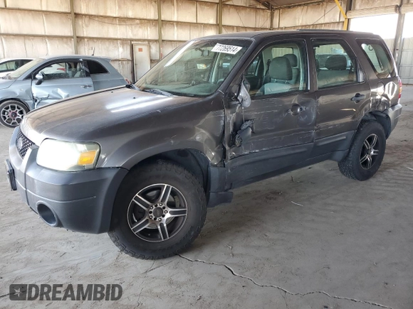 2006 Ford Escape XLS with VIN 1FMYU02ZX6KC49160, listed as a Copart auction lot 77269514 with 189,984 mi miles and Salvage Title. Bid and sale history available at carsss.com. Image 1.
