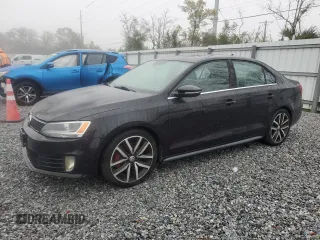 2012 Volkswagen Jetta z VIN 3VW587AJXCM015537, wystawiony jako Copart lot #86818364 z przebiegiem 201 106 mil mil oraz Czysty tytuł • Clean title. Historia ofert i sprzedaży dostępna na DreamBid. Obrazek 1.