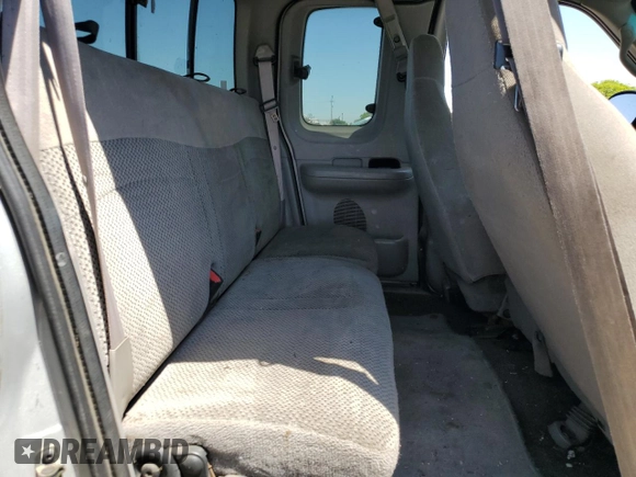 2001 Ford F-150 XL with VIN 1FTRX17W11NA24623, listed as a Copart auction lot 56767345 with 201,959 mi miles and Salvage title. Bid and sale history available at DreamBid. Image 10.