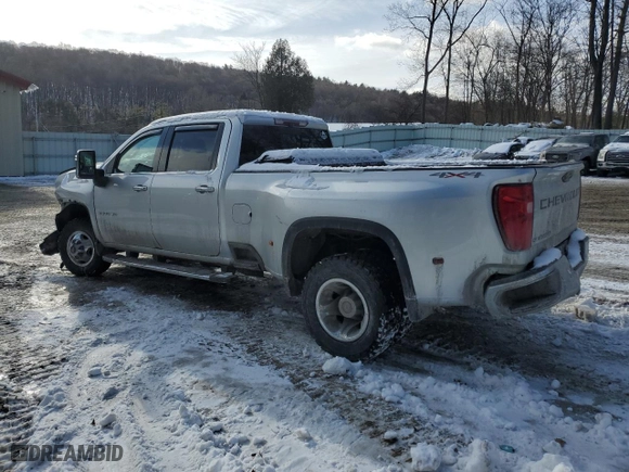 2020 Chevrolet Silverado 3500HD LTZ with VIN 1GC4YUEY9LF206581, listed as a Copart auction lot 44135545 with 74,152 mi miles and Salvage Title. Bid and sale history available at carsss.com. Image 2.