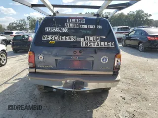 2000 Ford Explorer with VIN 1FMDU64P6YZA48430, listed as a Copart auction lot 44578445 with 305,291 mi miles and Salvage title. Bid and sale history available at DreamBid. Image 6.