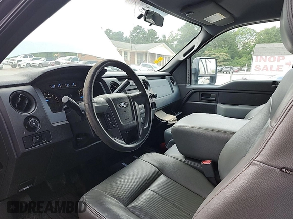 2013 Ford F-150 XL z VIN 1FTFX1EF3DKE62863, wystawiony jako IAAI lot #42561400 z przebiegiem 214 982 mil mil oraz . Historia ofert i sprzedaży dostępna na DreamBid. Obrazek 5.