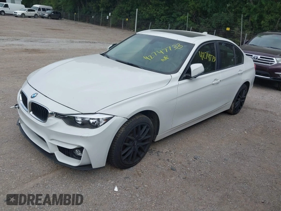 2013 BMW 3 Series 328i xDrive with VIN WBA3B5C5XDJ598557, listed as a IAAI auction lot 42747733 with 153,989 mi miles and . Bid and sale history available at DreamBid. Image 17.