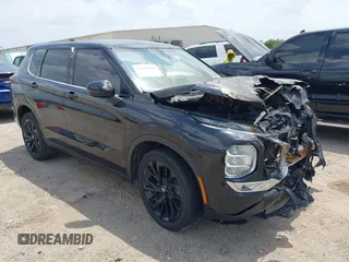 2024 Mitsubishi Outlander SE z VIN JA4J3VA8XRZ004752, wystawiony jako IAAI lot #42439968 z przebiegiem Nie podano mil oraz . Historia ofert i sprzedaży dostępna na DreamBid. Obrazek 1.