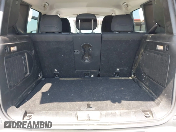 2015 Jeep Renegade Trailhawk with VIN ZACCJBCT8FPB33586, listed as a IAAI auction lot 42590207 with 127,168 mi miles and . Bid and sale history available at DreamBid. Image 17.