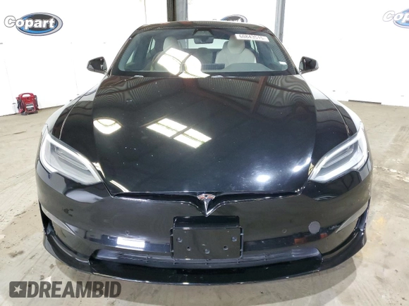 2021 Tesla Model S Plaid with VIN 5YJSA1E68MF432125, listed as a Copart auction lot 60843515 with 5,581 mi miles and Salvage title. Bid and sale history available at DreamBid. Image 5.