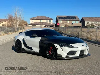 2022 Toyota GR Supra 3.0 with VIN WZ1DB0C04NW049778, listed as a Copart auction lot 84331034 with 9,165 mi miles and Clean Title. Bid and sale history available at carsss.com. Image 1.