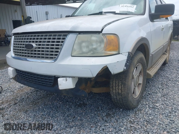 2004 Ford Expedition Eddie Bauer with VIN 1FMRU17W04LB61654, listed as a IAAI auction lot 42456262 with 305,787 mi miles and . Bid and sale history available at DreamBid. Image 6.
