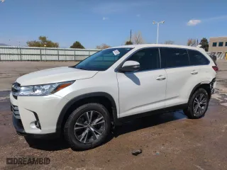 2019 Toyota Highlander LE with VIN 5TDBZRFH4KS730588, listed as a Copart auction lot 52164015 with 59,467 mi miles and Salvage Title. Bid and sale history available at carsss.com. Image 1.