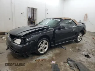 1994 Ford Mustang z VIN 1FALP45T2RF202440, wystawiony jako Copart lot #46273285 z przebiegiem 41 166 mil mil oraz Szkoda całkowita • Salvage title. Historia ofert i sprzedaży dostępna na DreamBid. Obrazek 1.