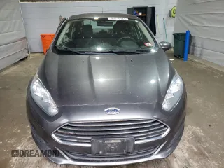 2019 Ford Fiesta SE z VIN 3FADP4BJ5KM124183, wystawiony jako Copart lot #53210525 z przebiegiem 77 120 mil mil oraz Szkoda całkowita • Salvage title. Historia ofert i sprzedaży dostępna na DreamBid. Obrazek 5.