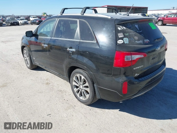 2015 Kia Sorento SX with VIN 5XYKWDA70FG565779, listed as a IAAI auction lot 41675010 with 134,060 mi miles. Bid and sale history available at carsss.com. Image 3.