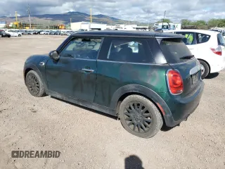 2014 MINI Hardtop with VIN WMWXM5C56ET935422, listed as a Copart auction lot 86022454 with 87,471 mi miles and Salvage Title. Bid and sale history available at DreamBid. Image 2.