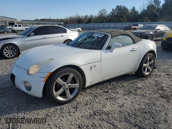 2008 Pontiac Solstice with VIN 1G2MC35B18Y124560, listed as a Copart auction lot 49916045 with 176,918 mi miles and Salvage Title. Bid and sale history available at carsss.com. Image 1.