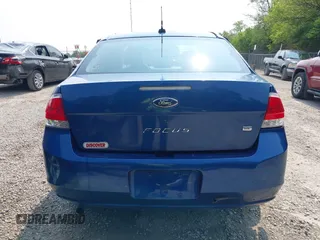 2008 Ford Focus SE z VIN 1FAHP35N48W230014, wystawiony jako IAAI lot #42395069 z przebiegiem 140 179 mil mil oraz . Historia ofert i sprzedaży dostępna na DreamBid. Obrazek 16.