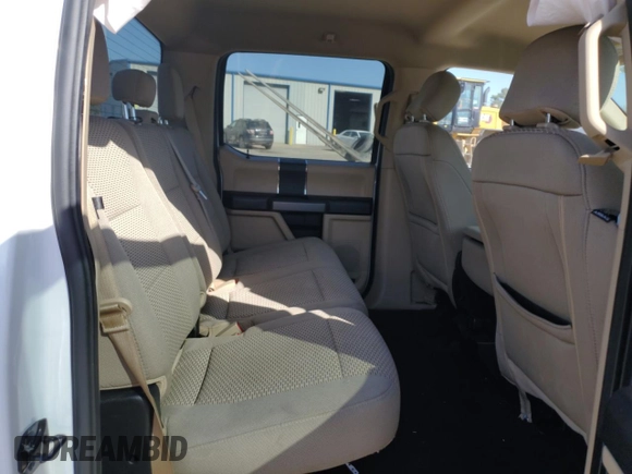 2018 Ford F-150 XL с VIN 1FTEW1CG9JFE23662, выставлен на аукционе Copart как лот 49213735 с пробегом 141 824 миль миль и Чистый • Clean title. История ставок и продаж доступна на DreamBid. Изображение 10.