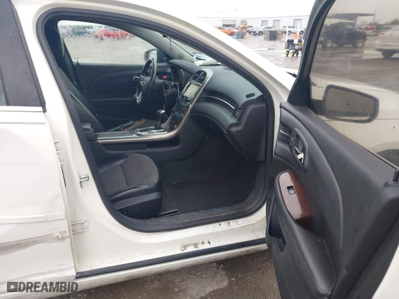 2013 Chevrolet Malibu LT with VIN 1G11E5SA4DF164100, listed as a IAAI auction lot 41615706 with 174,092 mi miles. Bid and sale history available at carsss.com. Image 5.