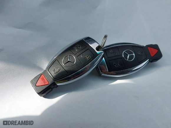 2016 Mercedes-Benz GLC with VIN WDC0G4KB8GF112354, listed as a IAAI auction lot 41760887 with 85,638 mi miles. Bid and sale history available at carsss.com. Image 11.