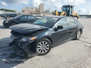 2018 Toyota Camry LE с VIN JTNB11HK0J3044836, выставлен на аукционе Copart как лот 58776715 с пробегом 143 277 миль миль и Списание • Salvage title. История ставок и продаж доступна на DreamBid. Изображение 1.