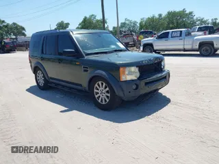 2007 Land Rover LR3 SE with VIN SALAE25417A423857, listed as a IAAI auction lot 41988957 with 126,650 mi miles. Bid and sale history available at carsss.com. Image 1.