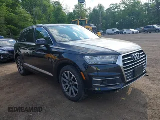 2018 Audi Q7 z VIN WA1LHBF71JD028058, wystawiony jako IAAI lot #42220729 z przebiegiem 85 951 mil mil oraz . Historia ofert i sprzedaży dostępna na DreamBid. Obrazek 1.