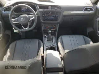 2023 Volkswagen Tiguan SE with VIN 3VVNB7AX5PM066685, listed as a Copart auction lot 61193465 with 44,816 mi miles and Salvage title. Bid and sale history available at DreamBid. Image 8.